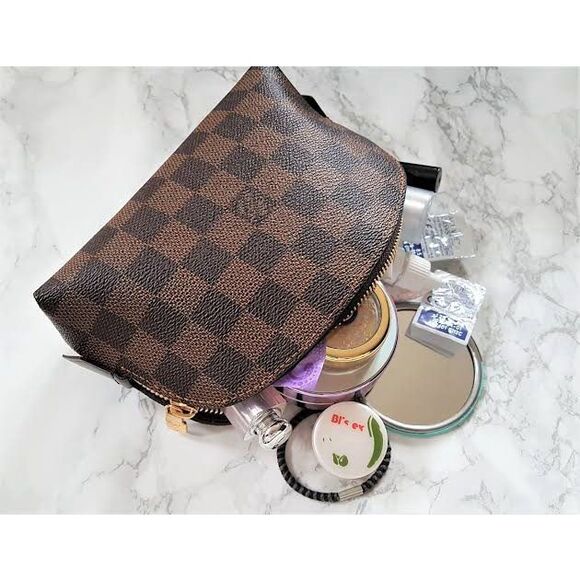 Louis Vuitton Damier Ebene Cosmetic Pouch GM - Picture 10 of 12